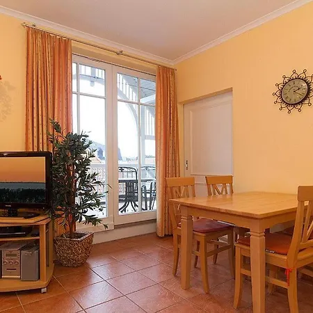 Duenenschloss Duenenschloss 1-33 *